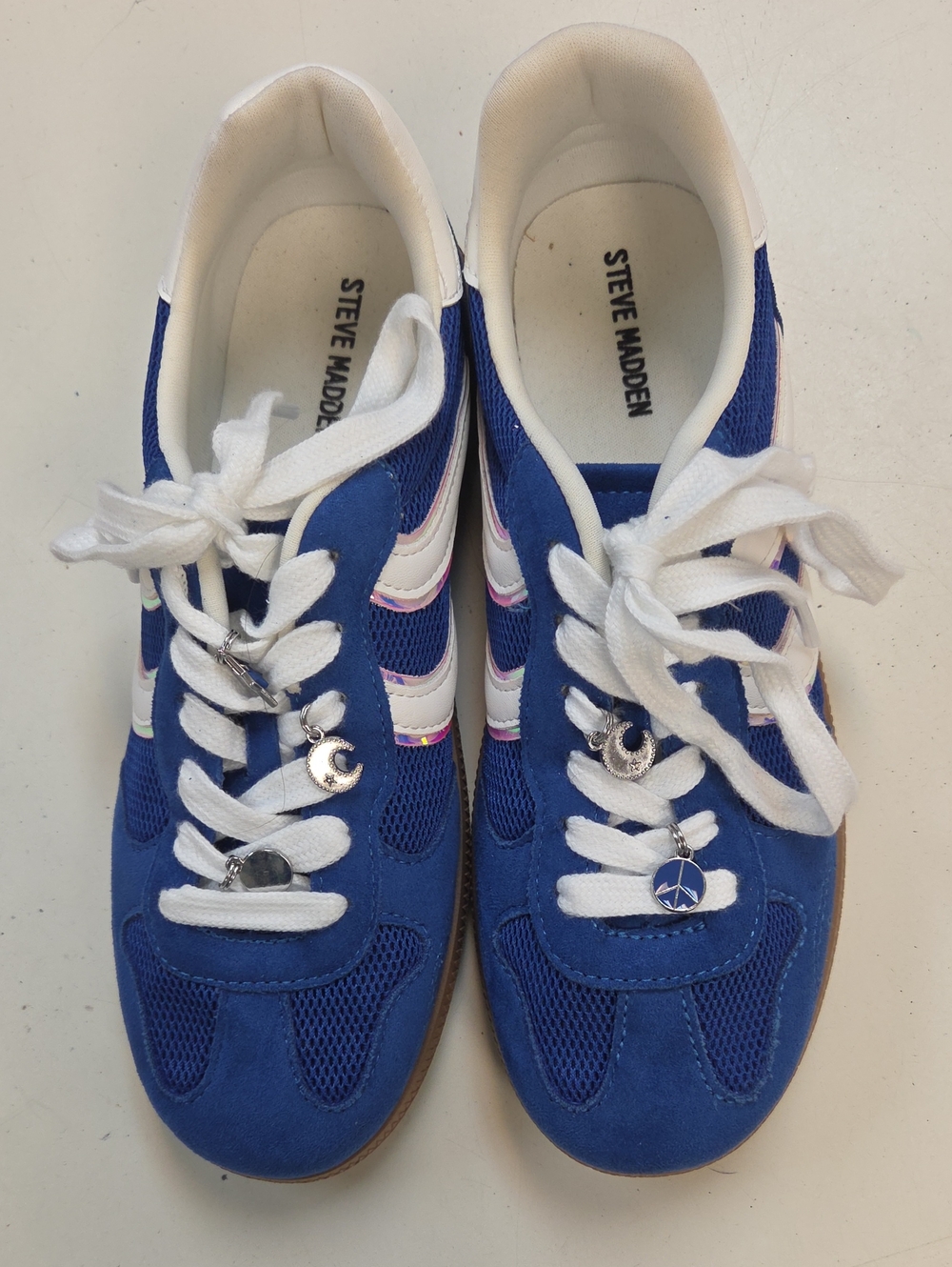 Steve Madden Blue and White Lace-Up Women’s Sneakers